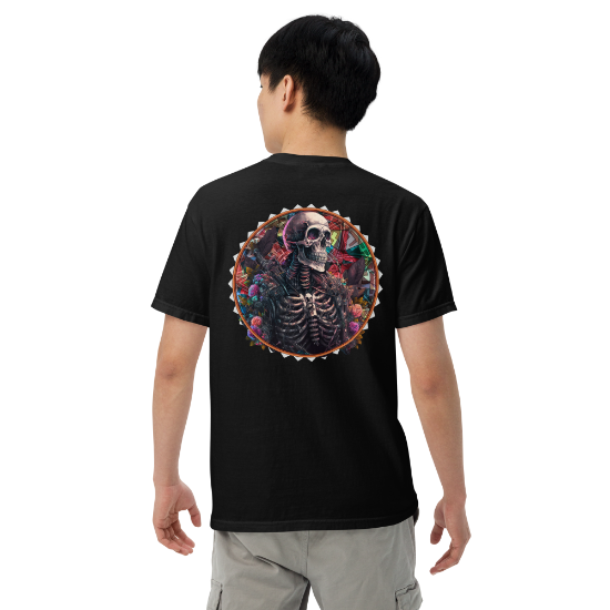 Picture of Skeleton Feathers in Cirlce T-shirt